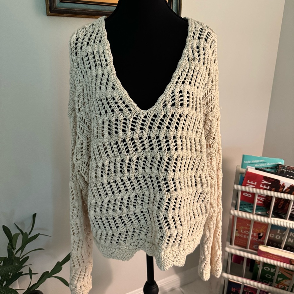 American Eagle Outfitters Ivory V-Neck crochet Sweater